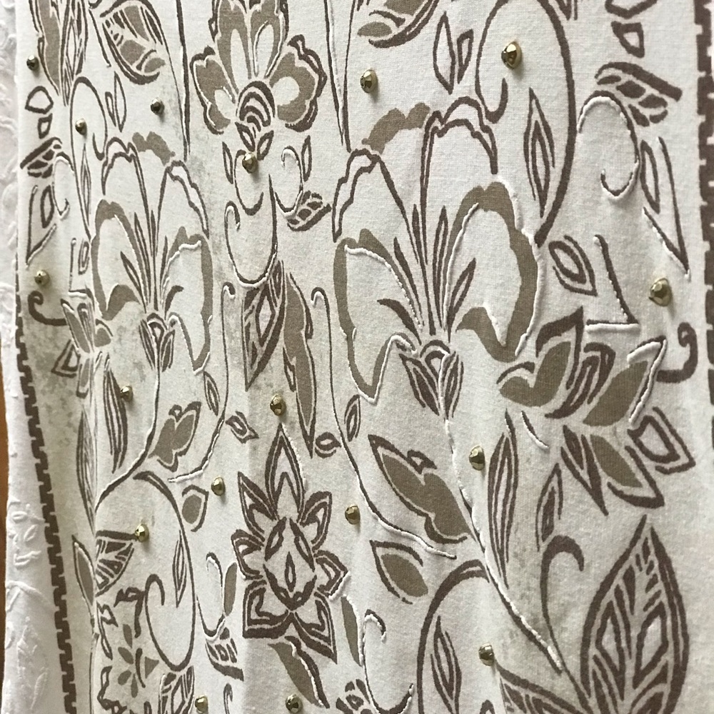 Ruby Rd Ivory Floral Top L - Picture 2 of 11